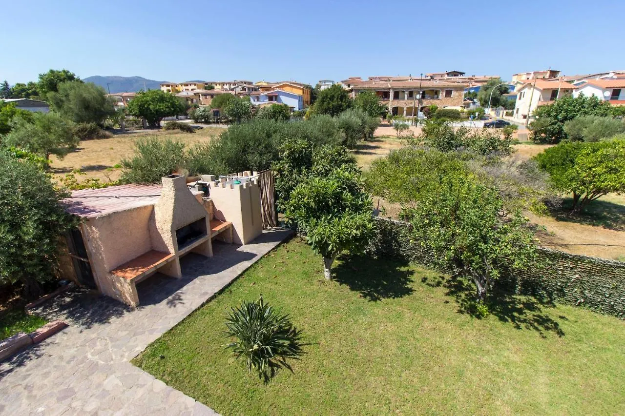 Semesterbostad Appartamenti In Villa Con Ampio Giardino Esterno Posada