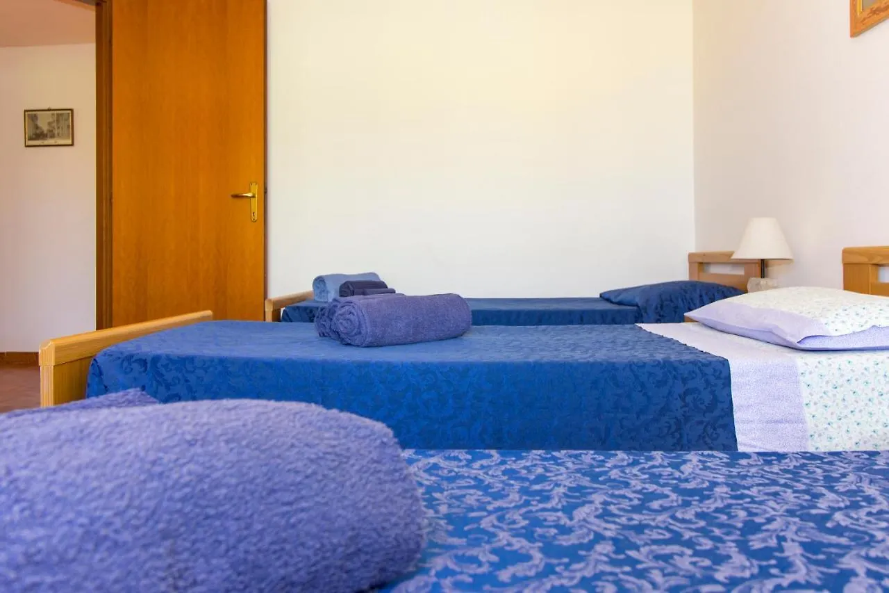 Semesterbostad Appartamenti In Villa Con Ampio Giardino Esterno Posada